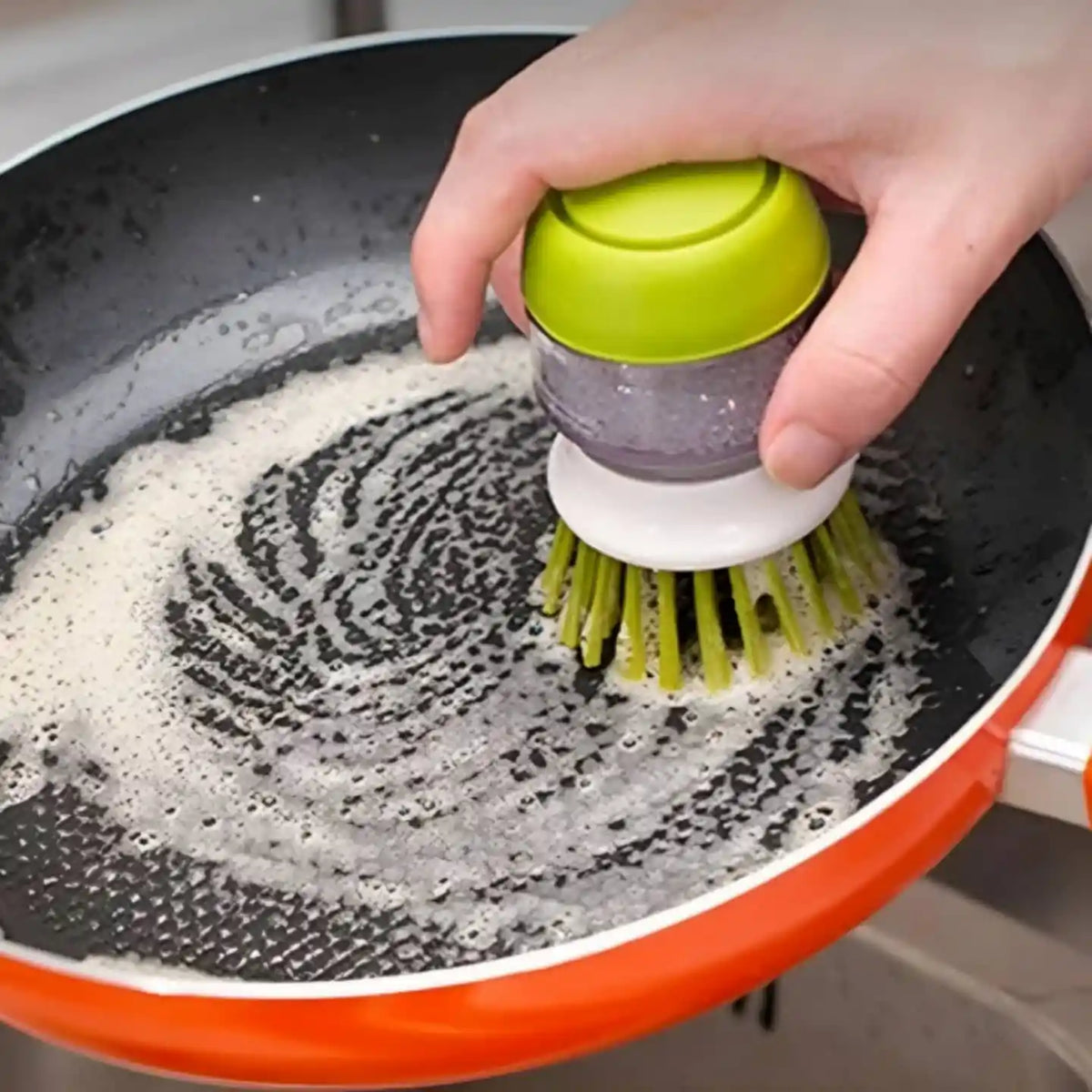 Cepillo Dispensador de Jabón: Limpieza Fácil